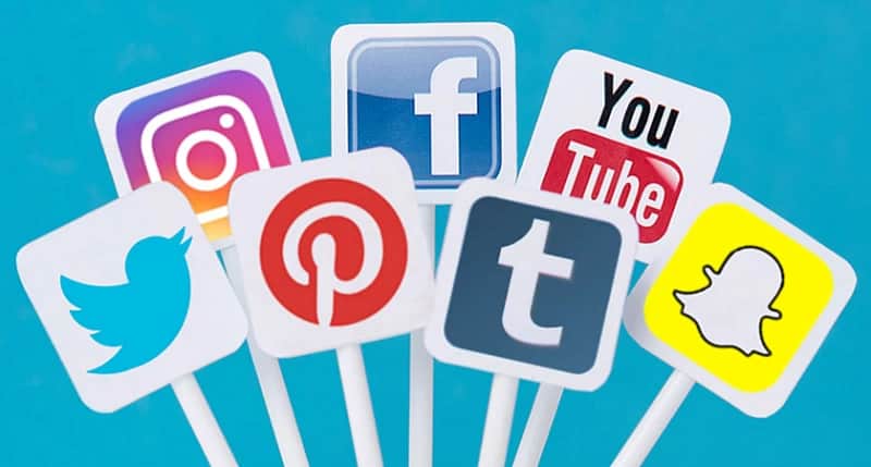 Team Building and Social Media