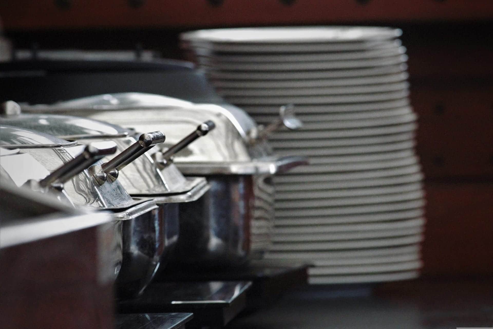 Top 25 Potluck Ideas for Work That Build Team Spirit [Bonus Planning Guide]