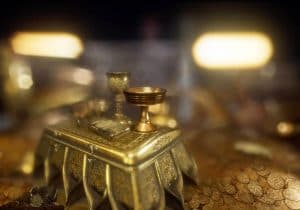 Virtual Treasure Hunt Trilogy: The Heist